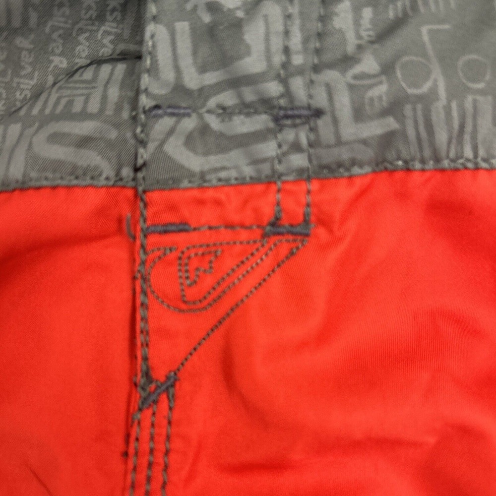 Quicksilver Surf Board Shorts Swim Trunks Size Waist 31 Men’s Black Red Grey FS - Picture 10 of 10
